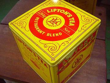 070123tea-can.jpg