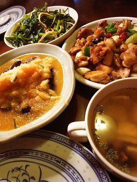 080930dinner.jpg