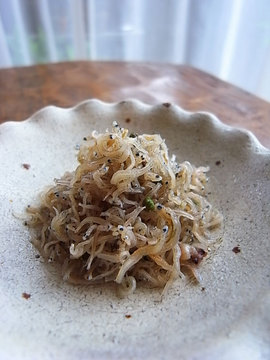 090531chirimen-sansho1.jpg