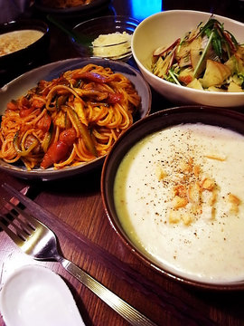 091130dinner.jpg