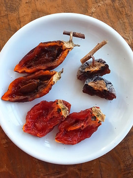 091231dried-persimmon2.jpg