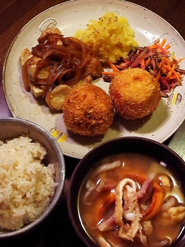 100205dinner1.jpg