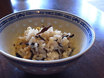 100429hijiki-rice.jpg