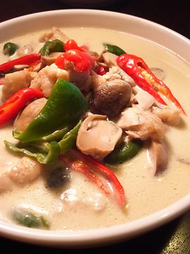 100731tom-kha-gai.jpg
