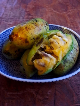 101012pawpaw.jpg